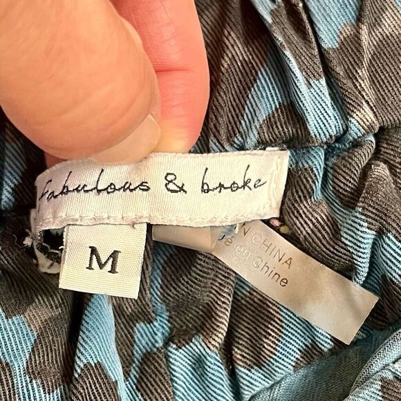 Young, Fabulous & Broke Blue Leopard Martino Joggers Pants Medium - Picture 8 of 9